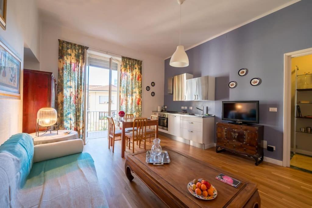 Attico Cit Turin Apartment Bagian luar foto